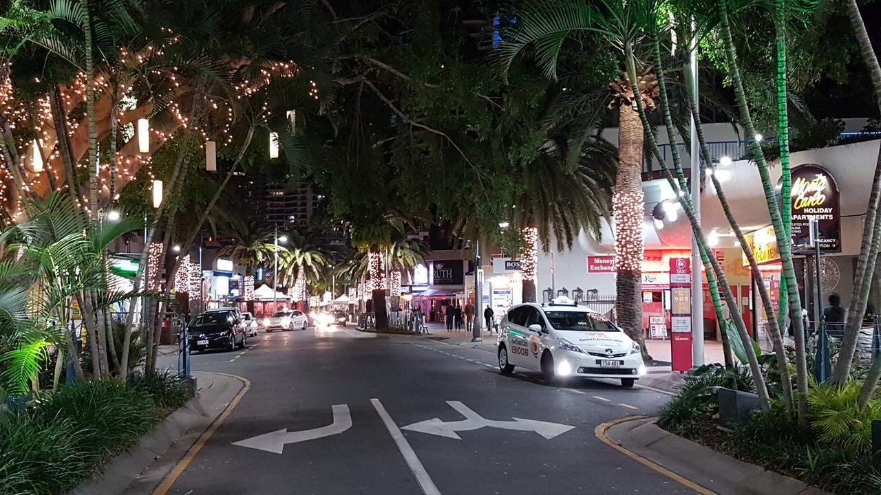 Monte Carlo Apartment Surfers Paradise Exterior photo
