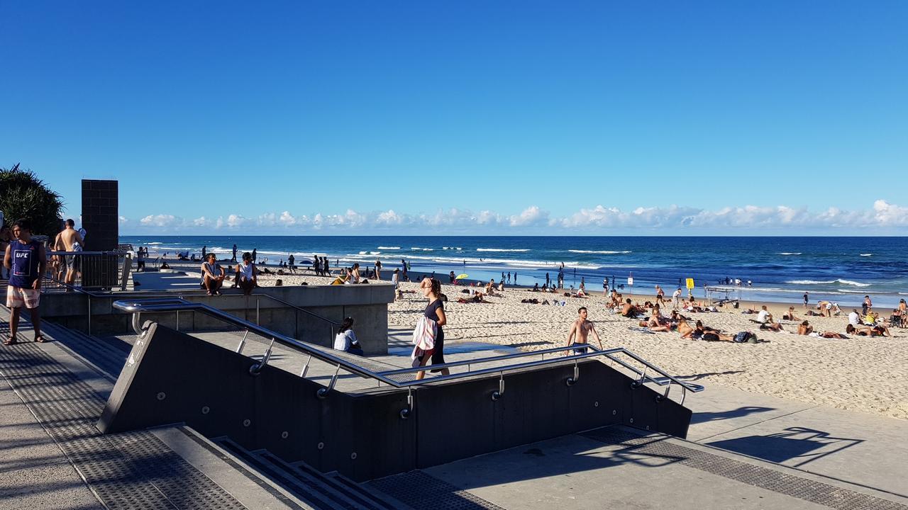 Monte Carlo Apartment Surfers Paradise Exterior photo