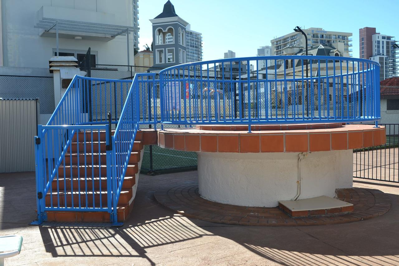 Monte Carlo Apartment Surfers Paradise Exterior photo