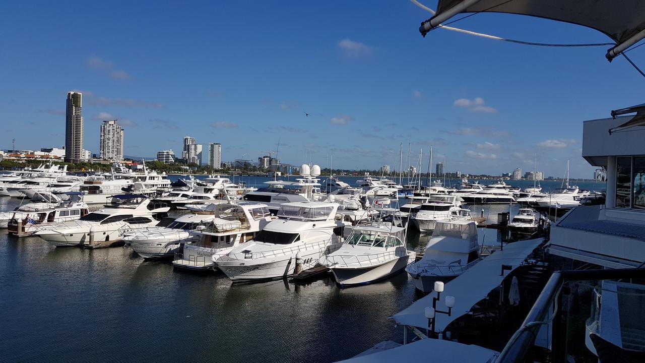 Monte Carlo Apartment Surfers Paradise Exterior photo